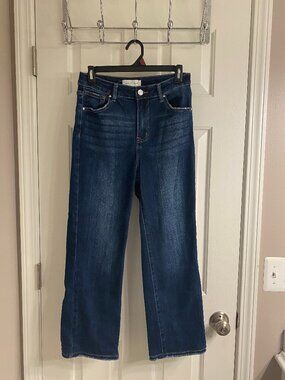 High Waisted Cropped Jeans